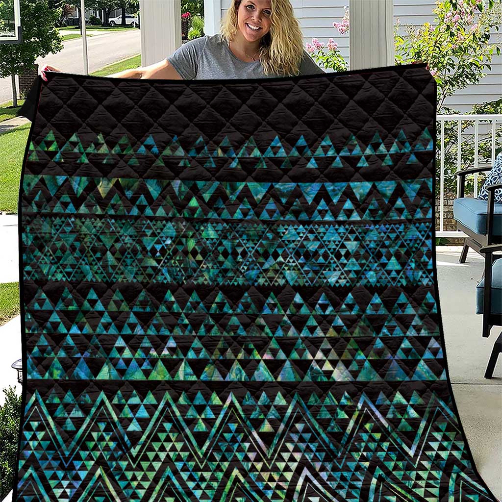 Maori Niho Taniwha Te Wheiao Quilt Paua Shell - Aussie Hoodie