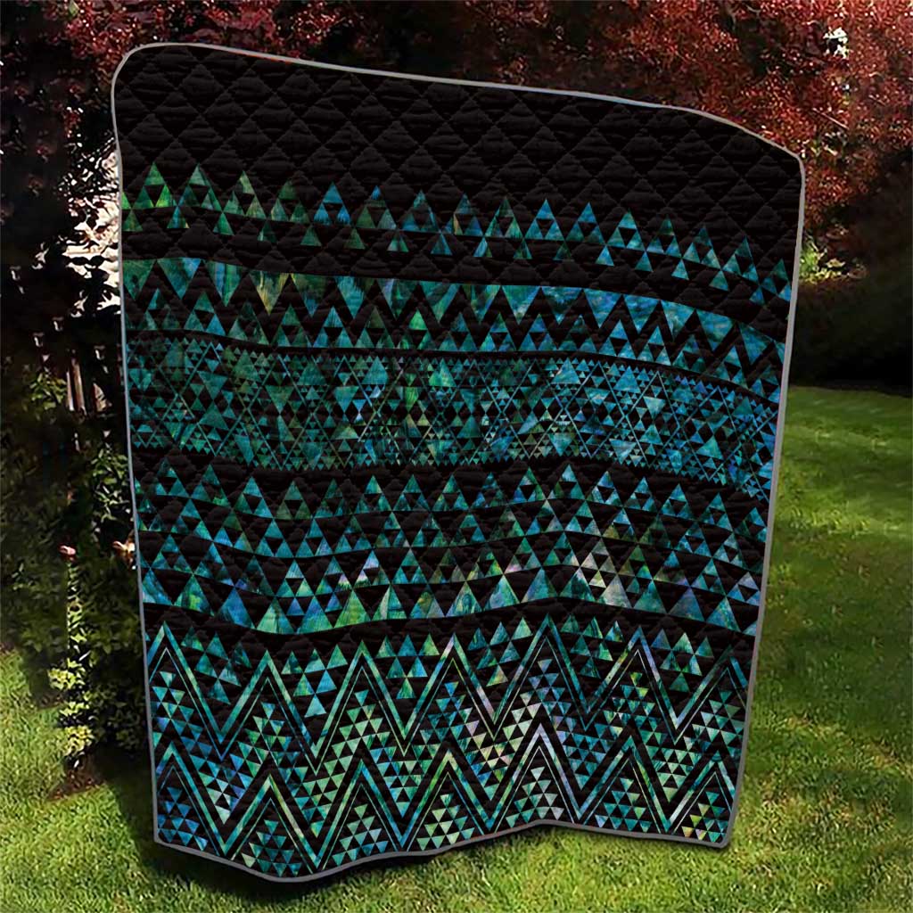 Maori Niho Taniwha Te Wheiao Quilt Paua Shell - Aussie Hoodie