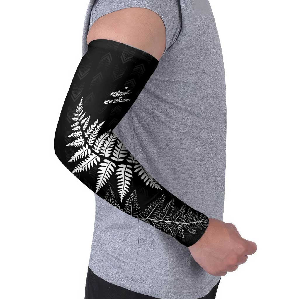 New Zealand Lawn Bowls Personalized Arm Sleeves Wrap-Around Silver Fern - Aussie Hoodie