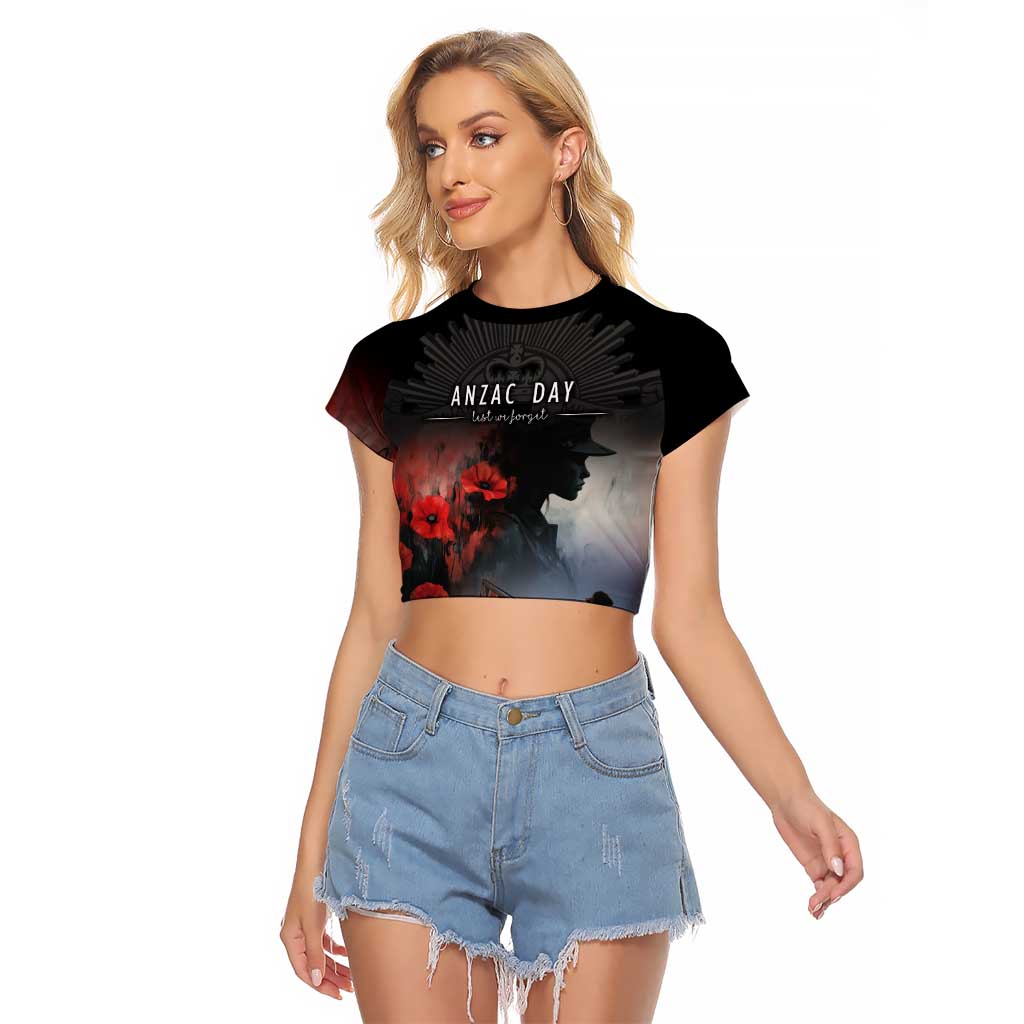 Anzac Day Raglan Cropped T Shirt Women In War - Lest We Forget