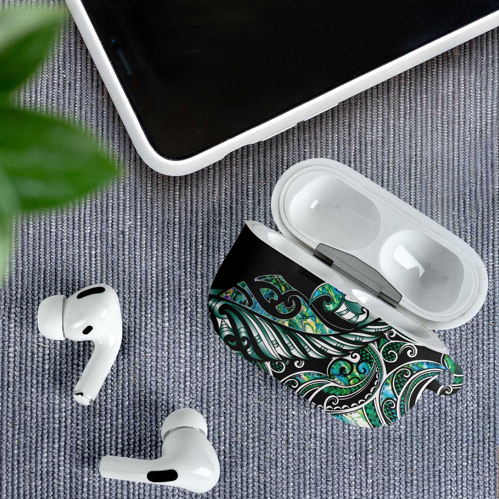 Maori Matariki - Manaia AirPods Case Emerald Paua Shell