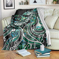 Maori Matariki - Manaia Blanket Emerald Paua Shell