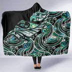 Maori Matariki - Manaia Hooded Blanket Emerald Paua Shell