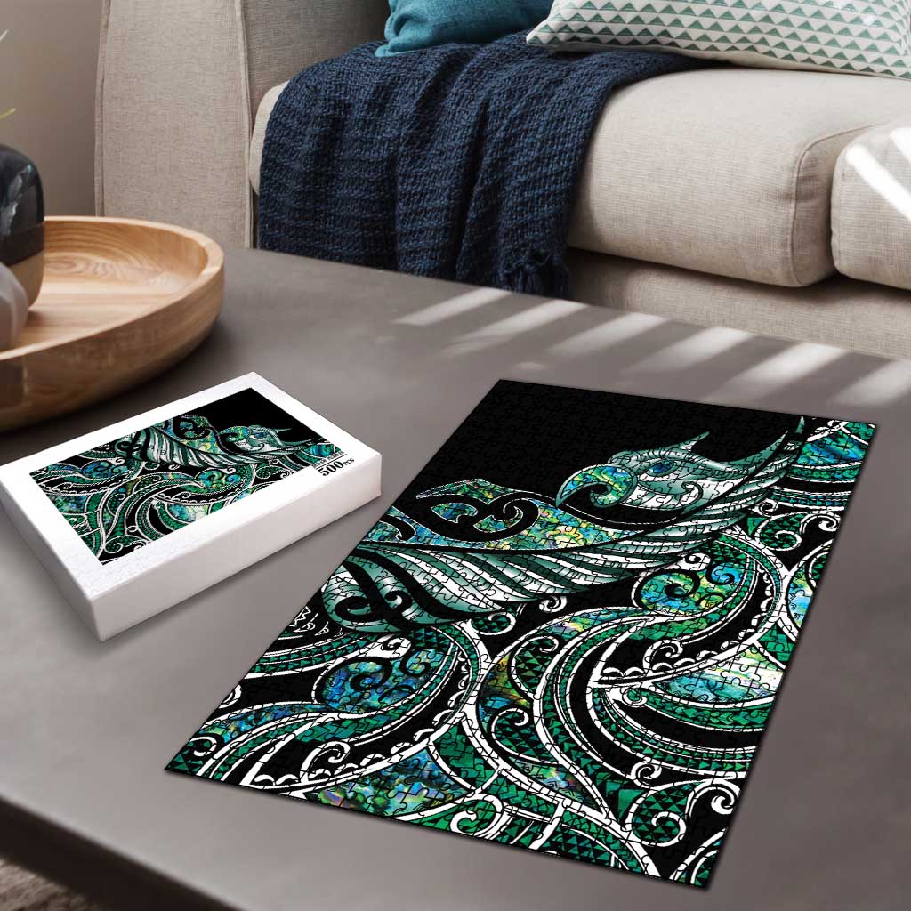 Maori Matariki - Manaia Puzzle Emerald Paua Shell
