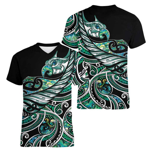 Maori Matariki - Manaia Women V-Neck T-Shirt Emerald Paua Shell