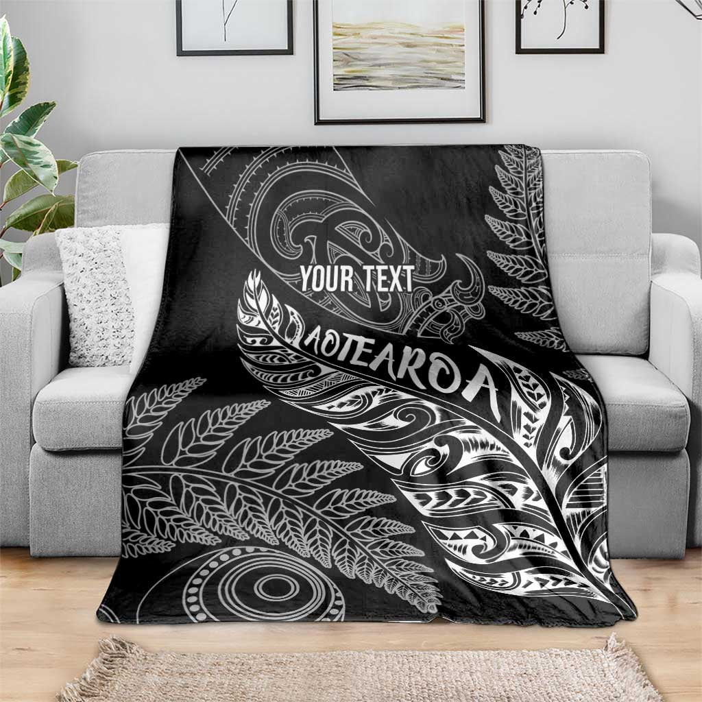 Aotearoa Personalized Lawn Bowls Maori Blanket New Zealand Black Tribal Silver Fern - Aussie Hoodie