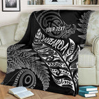 Aotearoa Personalized Lawn Bowls Maori Blanket New Zealand Black Tribal Silver Fern - Aussie Hoodie