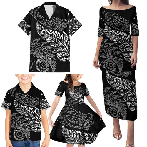 Aotearoa Personalized Lawn Bowls Maori Family Matching Puletasi and Hawaiian Shirt New Zealand Black Tribal Silver Fern - Aussie Hoodie