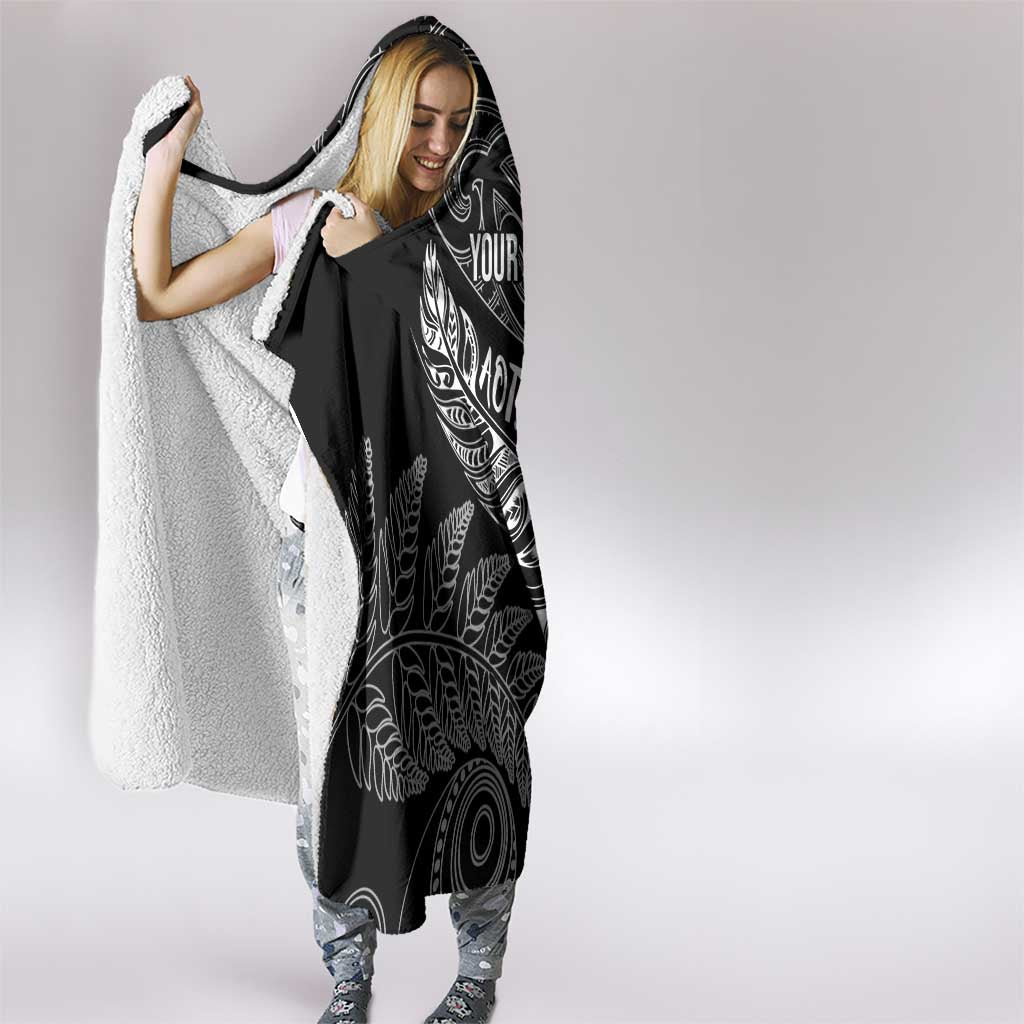 Aotearoa Personalized Lawn Bowls Maori Hooded Blanket New Zealand Black Tribal Silver Fern - Aussie Hoodie