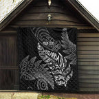 Aotearoa Personalized Lawn Bowls Maori Quilt New Zealand Black Tribal Silver Fern - Aussie Hoodie