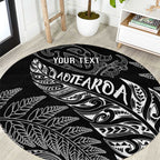 Aotearoa Personalized Lawn Bowls Maori Round Carpet New Zealand Black Tribal Silver Fern - Aussie Hoodie