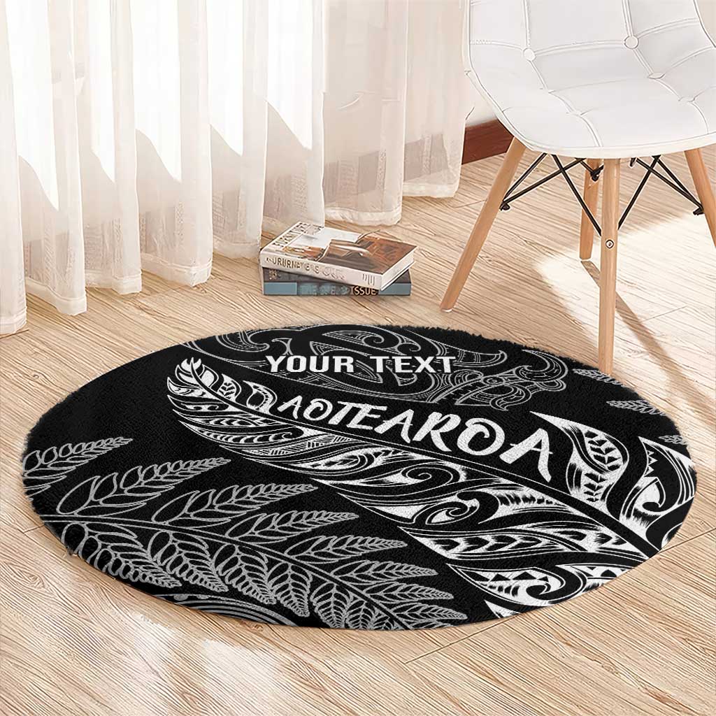 Aotearoa Personalized Lawn Bowls Maori Round Carpet New Zealand Black Tribal Silver Fern - Aussie Hoodie