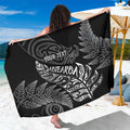 Aotearoa Personalized Lawn Bowls Maori Sarong New Zealand Black Tribal Silver Fern - Aussie Hoodie