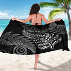 Aotearoa Personalized Lawn Bowls Maori Sarong New Zealand Black Tribal Silver Fern - Aussie Hoodie