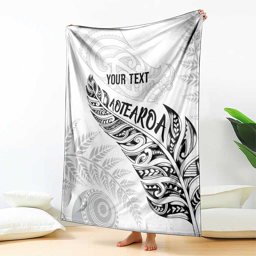 Aotearoa Personalized Lawn Bowls Maori Blanket New Zealand White Tribal Silver Fern - Aussie Hoodie
