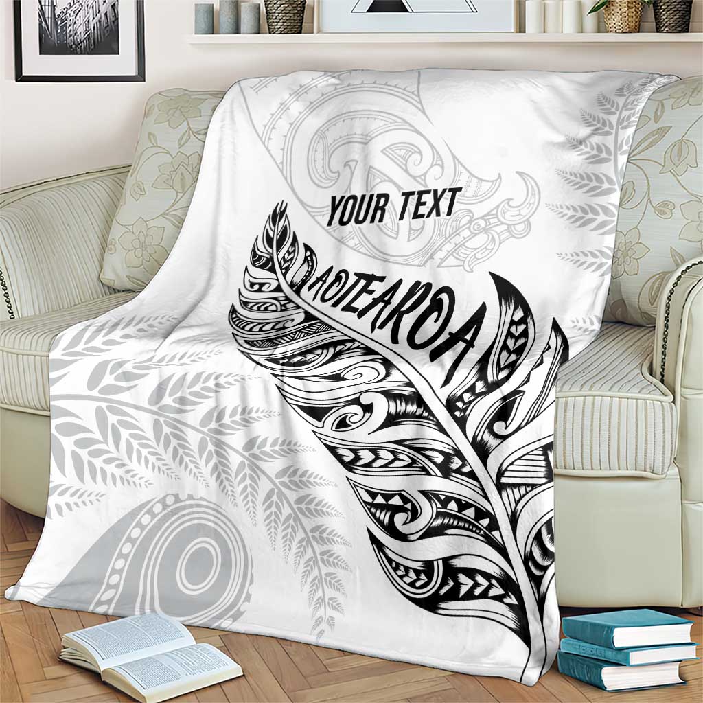Aotearoa Personalized Lawn Bowls Maori Blanket New Zealand White Tribal Silver Fern - Aussie Hoodie