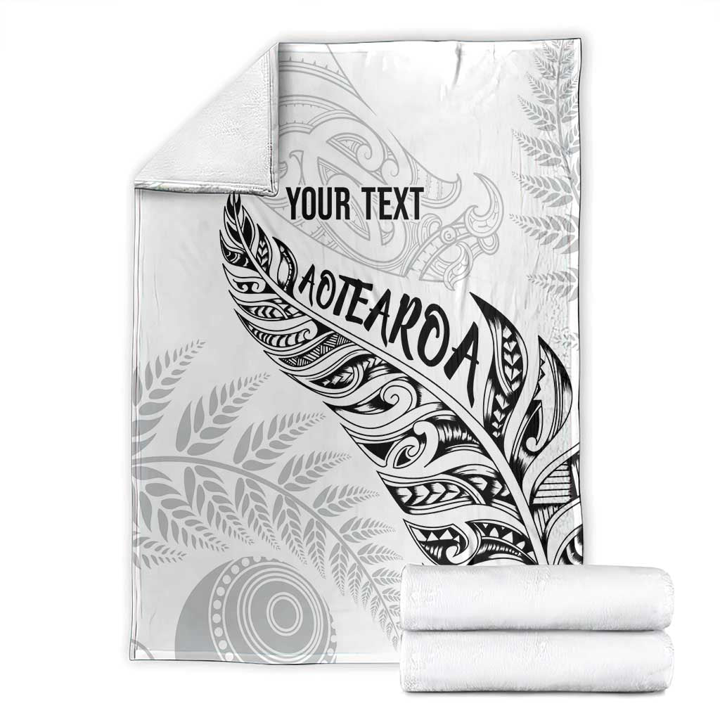 Aotearoa Personalized Lawn Bowls Maori Blanket New Zealand White Tribal Silver Fern - Aussie Hoodie