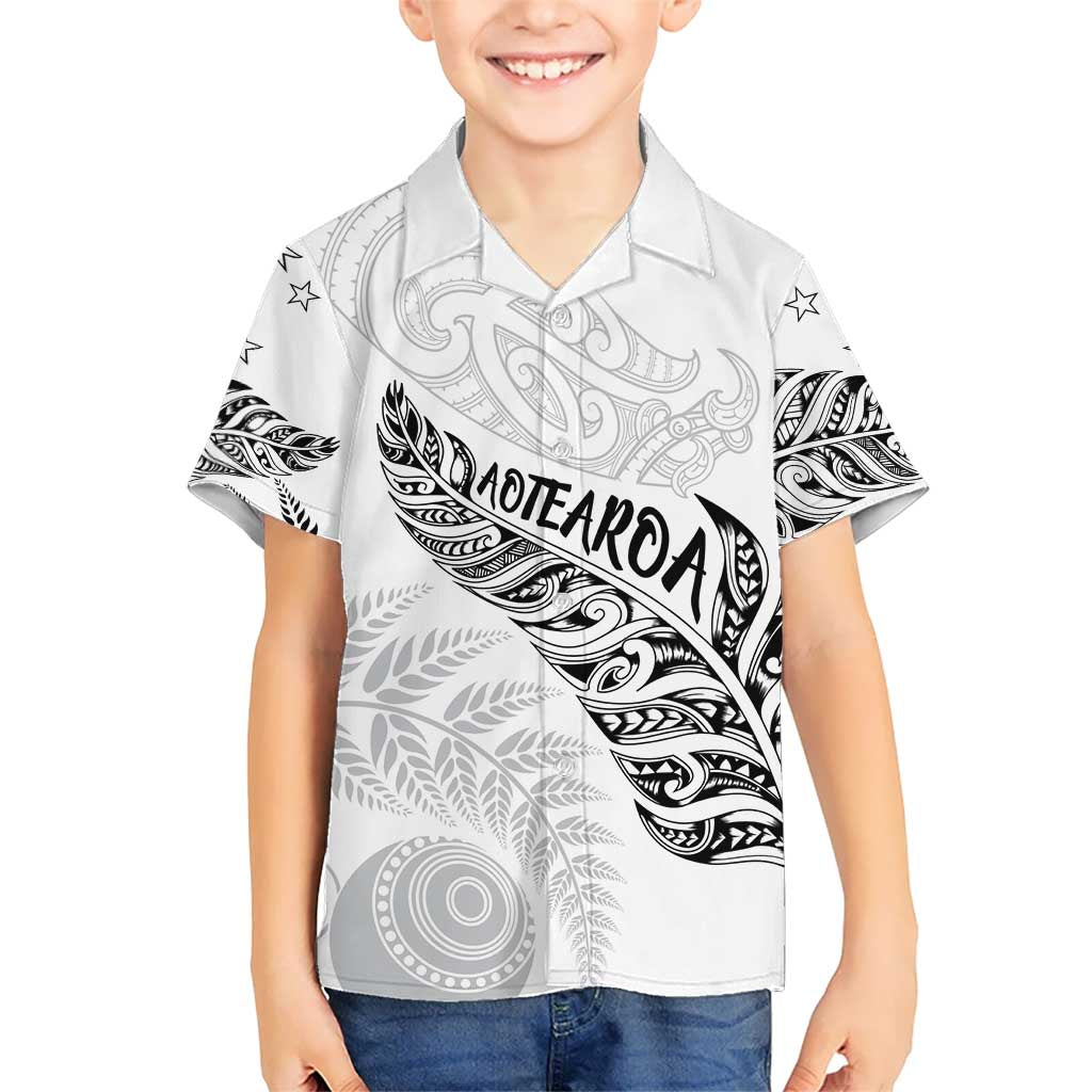 Aotearoa Personalized Lawn Bowls Maori Kid Hawaiian Shirt New Zealand White Tribal Silver Fern - Aussie Hoodie