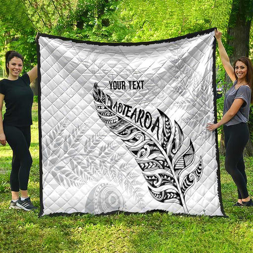 Aotearoa Personalized Lawn Bowls Maori Quilt New Zealand White Tribal Silver Fern - Aussie Hoodie