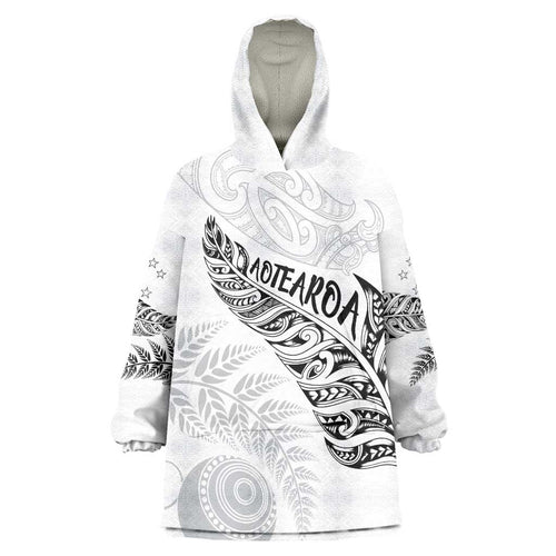 Aotearoa Personalized Lawn Bowls Maori Wearable Blanket Hoodie New Zealand White Tribal Silver Fern - Aussie Hoodie