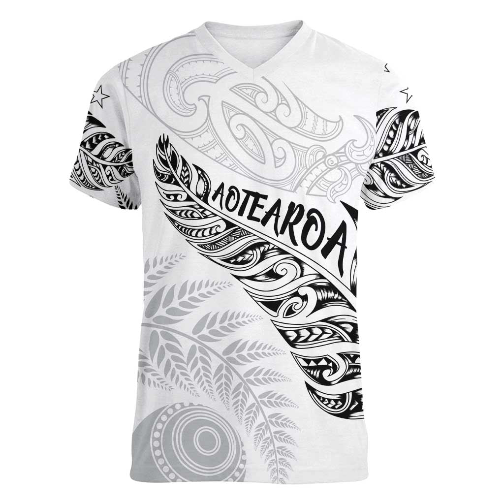 Aotearoa Personalized Lawn Bowls Maori Women V-Neck T-Shirt New Zealand White Tribal Silver Fern - Aussie Hoodie