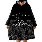 new-zealand-wearable-blanket-hoodie-maori-te-iwa-o-matariki