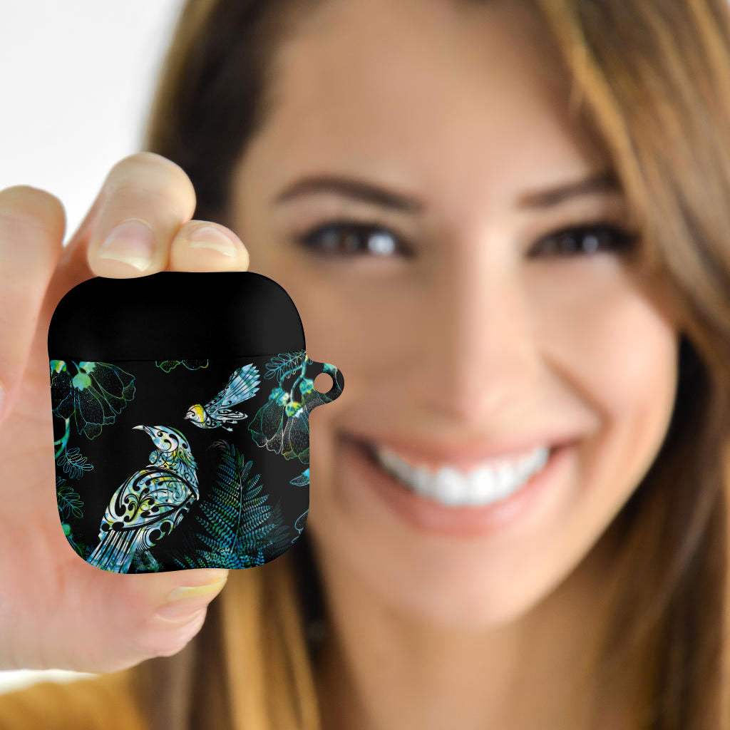 Aotearoa Maori Mahuru AirPods Case Spring Time - Paua Shell Green