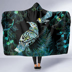 Aotearoa Maori Mahuru Hooded Blanket Spring Time - Paua Shell Green