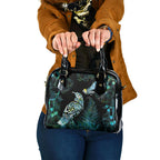 Aotearoa Maori Mahuru Shoulder Handbag Spring Time - Paua Shell Green