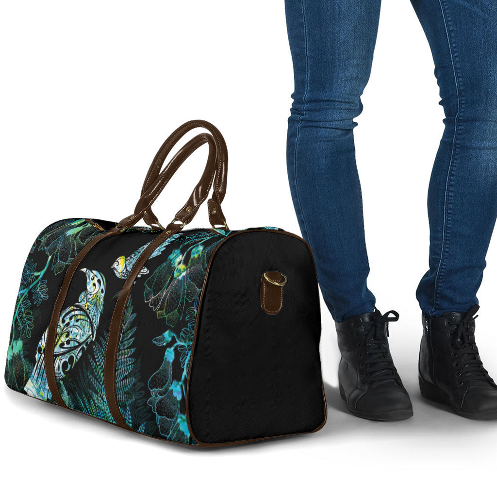 Aotearoa Maori Mahuru Travel Bag Spring Time - Paua Shell Green