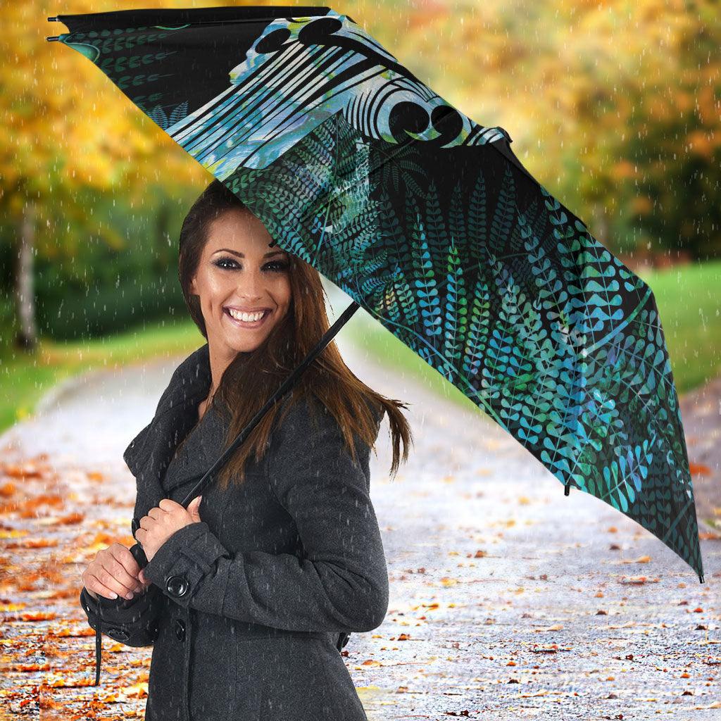 Aotearoa Maori Mahuru Umbrella Spring Time - Paua Shell Green