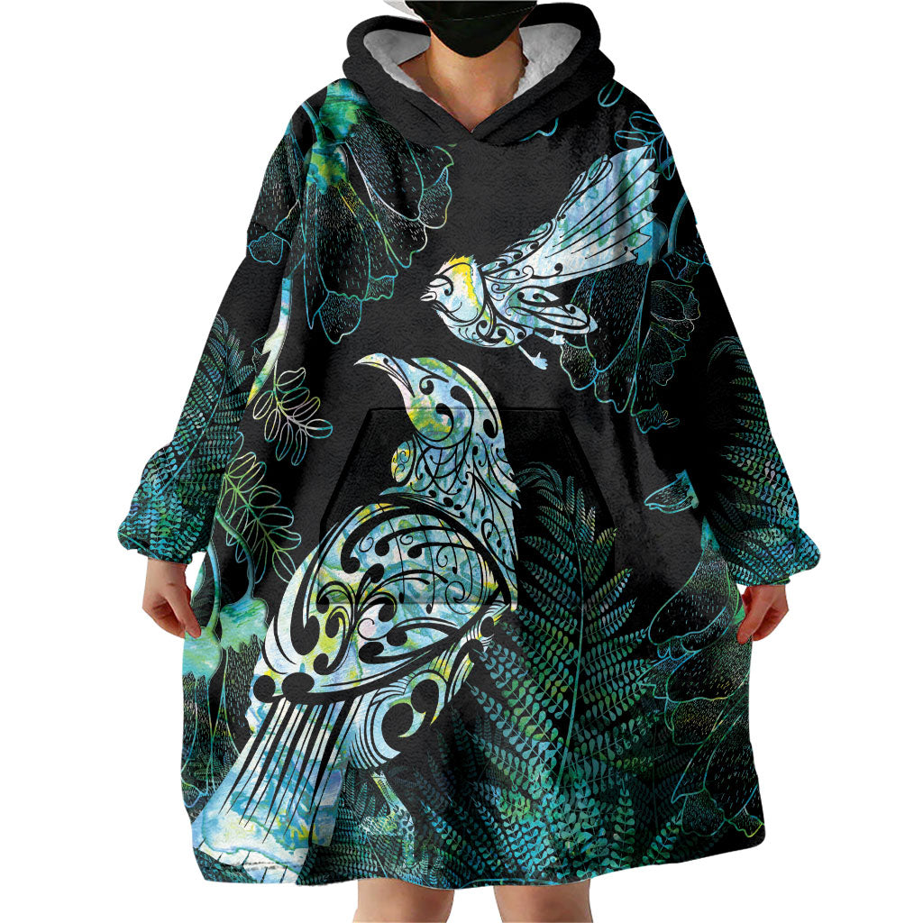 Aotearoa Maori Mahuru Wearable Blanket Hoodie Spring Time - Paua Shell Green
