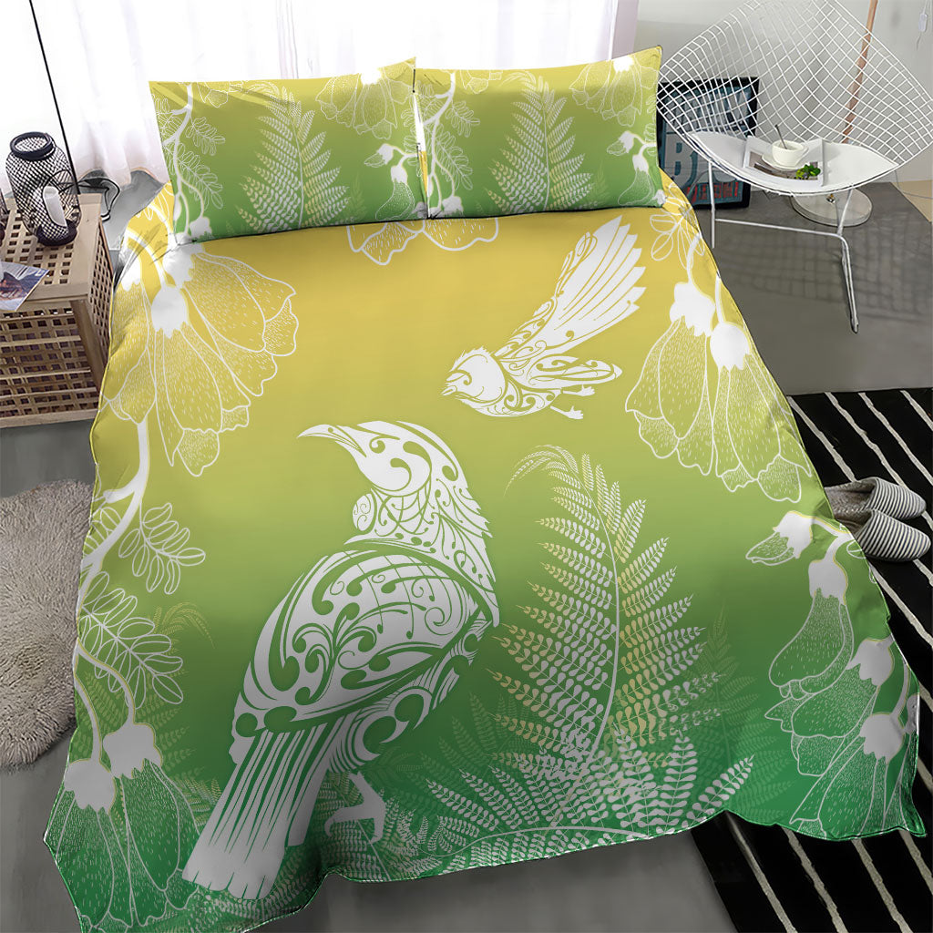 Aotearoa Maori Mahuru Tui With Pikawakawa Bedding Set Spring Time