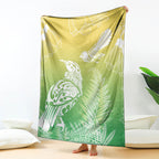 Aotearoa Maori Mahuru Tui With Pikawakawa Blanket Spring Time