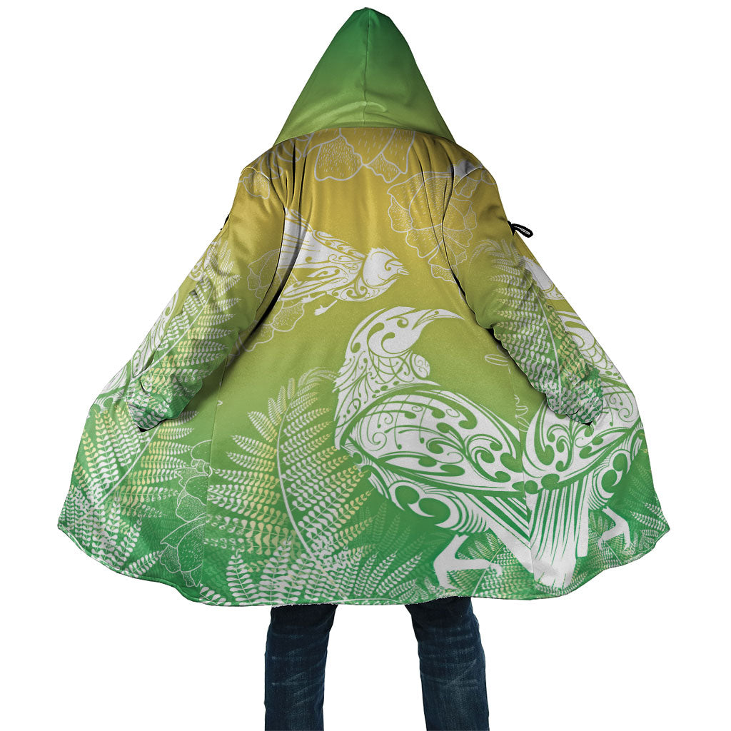 Aotearoa Maori Mahuru Tui With Pikawakawa Cloak Spring Time