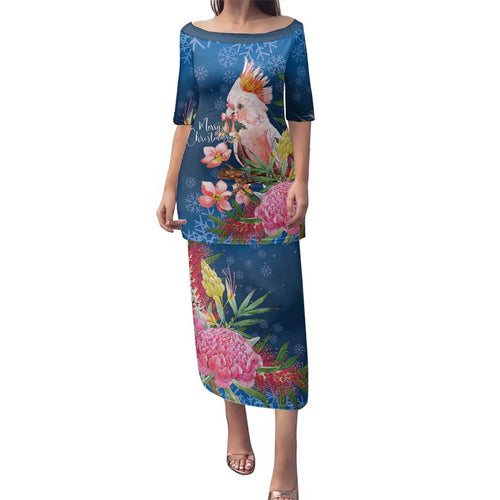 Australia Christmas Pink Cockatoo with Banksia Family Matching Puletasi and Hawaiian Shirt Snowy Blue - Aussie Hoodie
