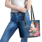 Australia Christmas Pink Cockatoo with Banksia Leather Tote Bag Snowy Blue - Aussie Hoodie
