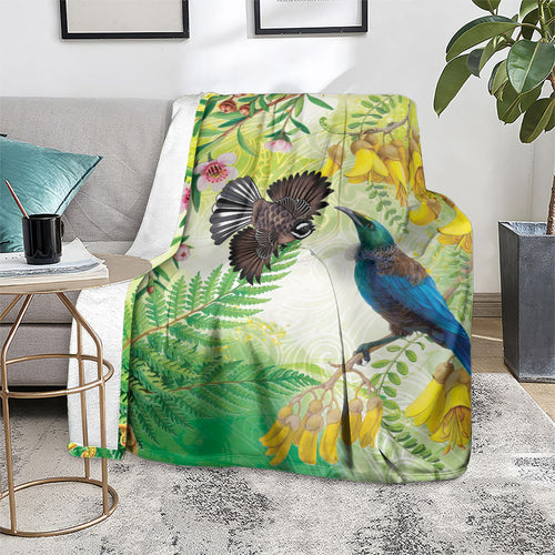 New Zealand Maori Mahuru Blanket Tui With Pikawakawa Spring Colors