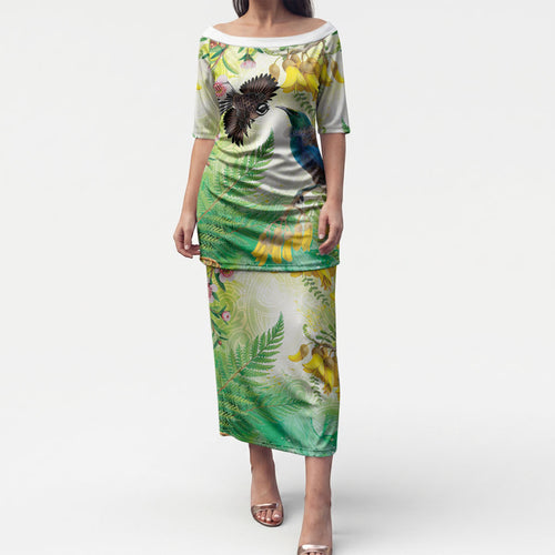 New Zealand Maori Mahuru Puletasi Tui With Pikawakawa Spring Colors