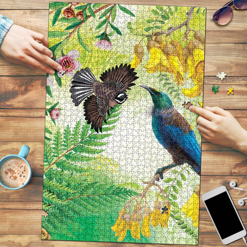 New Zealand Maori Mahuru Puzzle Tui With Pikawakawa Spring Colors