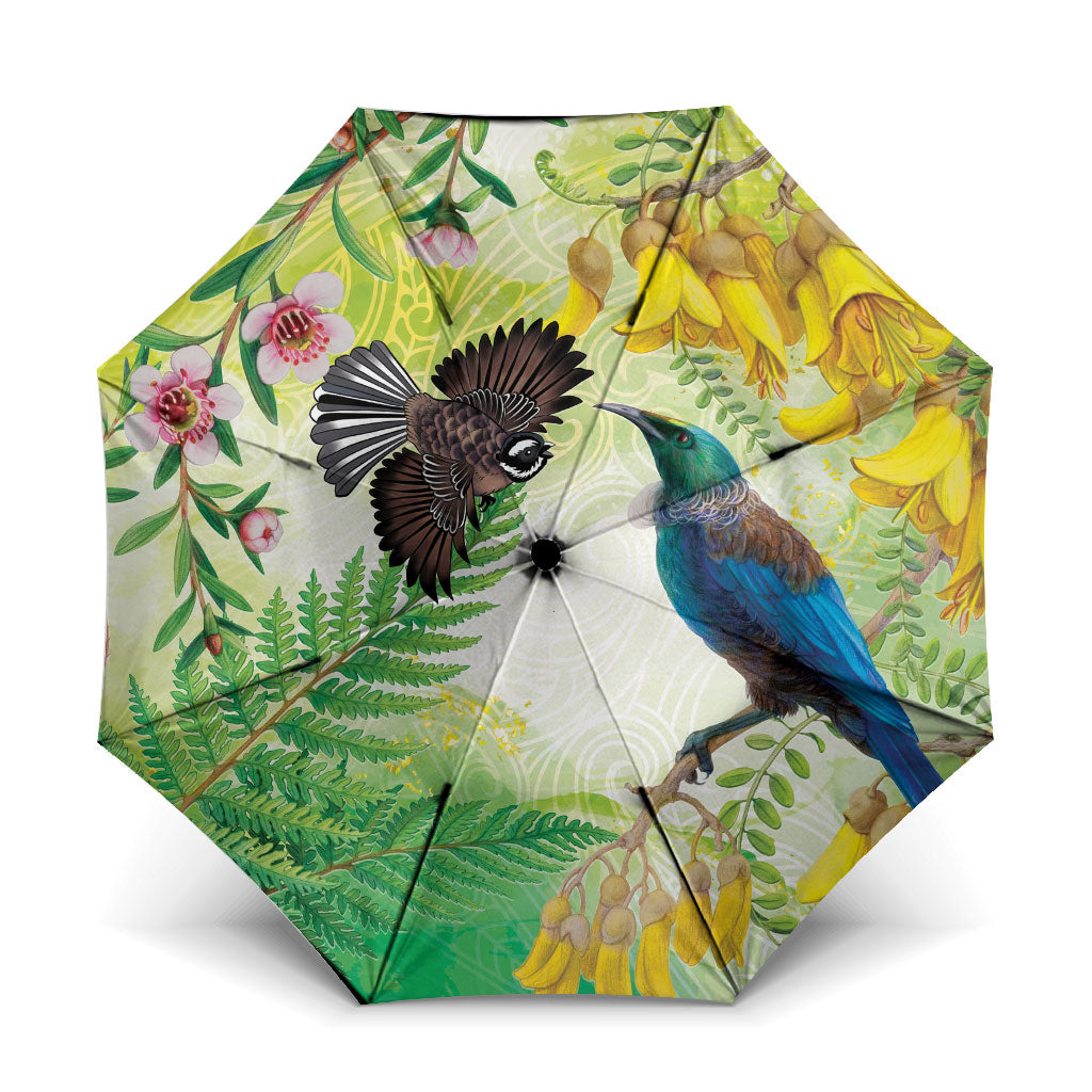 New Zealand Maori Mahuru Umbrella Tui With Pikawakawa Spring Colors