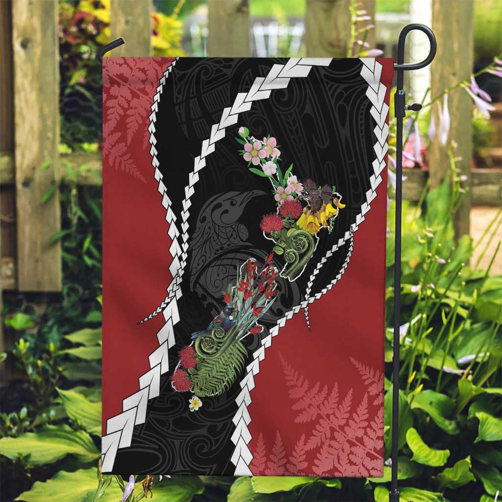 New Zealand Christmas Garden Flag Flora Map with Birds - Aussie Hoodie