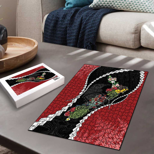 New Zealand Christmas Puzzle Flora Map with Birds - Aussie Hoodie