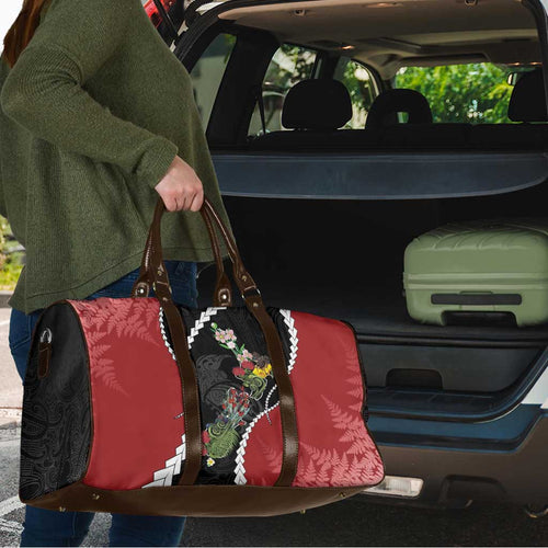 New Zealand Christmas Travel Bag Flora Map with Birds - Aussie Hoodie
