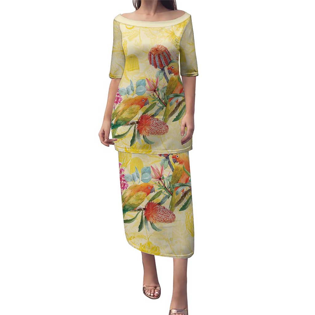 Birds and Floral Aussie Lorikeet Puletasi Pastel Yellow - Aussie Hoodie