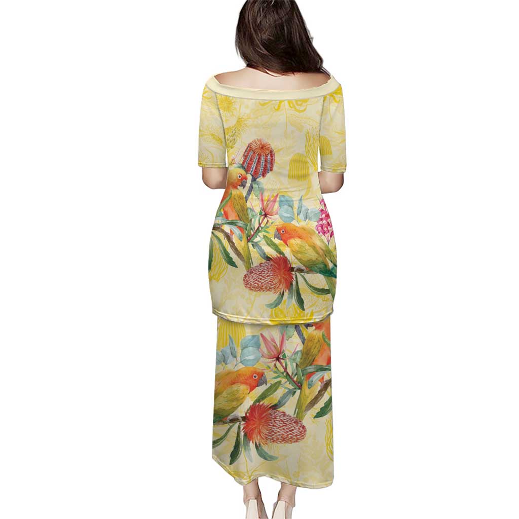 Birds and Floral Aussie Lorikeet Puletasi Pastel Yellow - Aussie Hoodie