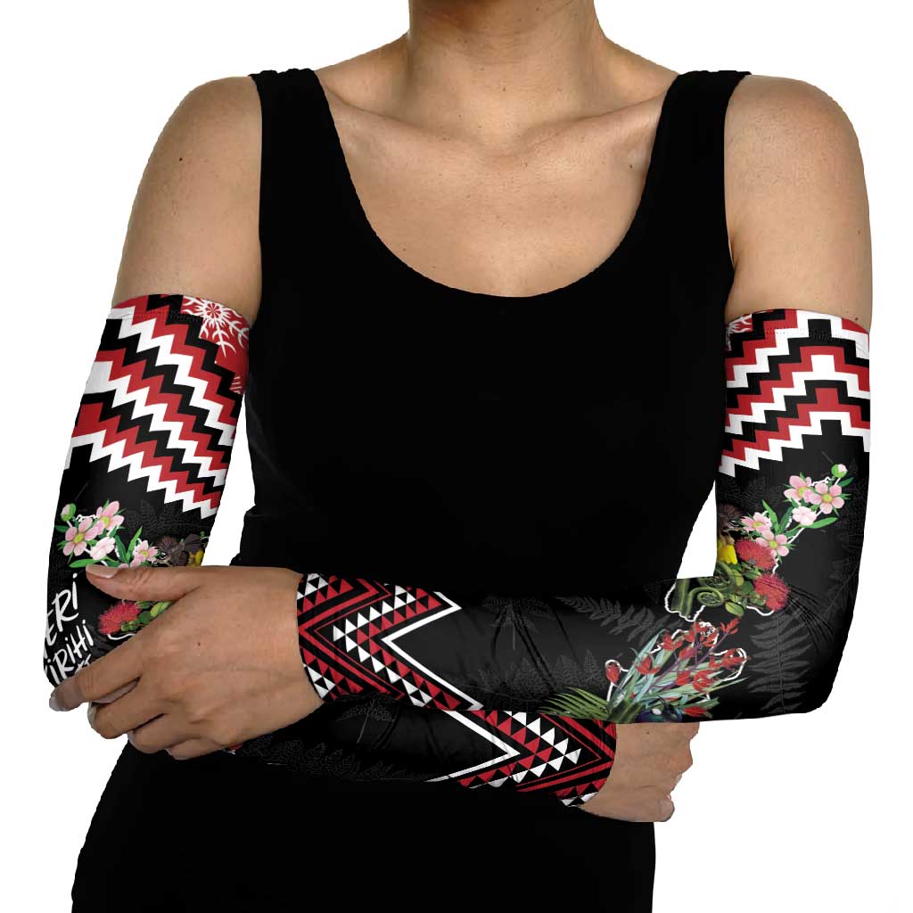 New Zealand Christmas Taniko Poutama Arm Sleeves Flora Map with Birds - Aussie Hoodie