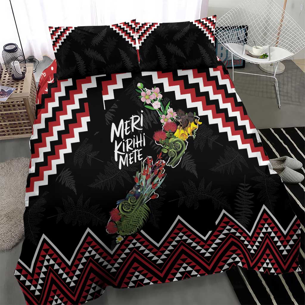 New Zealand Christmas Taniko Poutama Bedding Set Flora Map with Birds - Aussie Hoodie