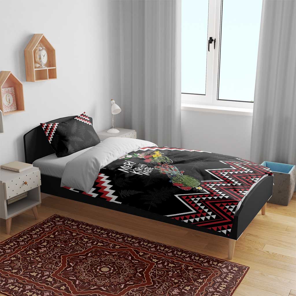 New Zealand Christmas Taniko Poutama Bedding Set Flora Map with Birds - Aussie Hoodie