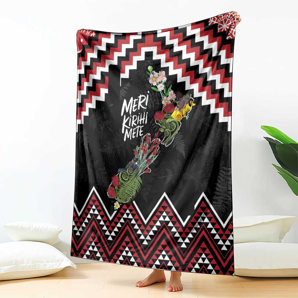New Zealand Christmas Taniko Poutama Blanket Flora Map with Birds - Aussie Hoodie